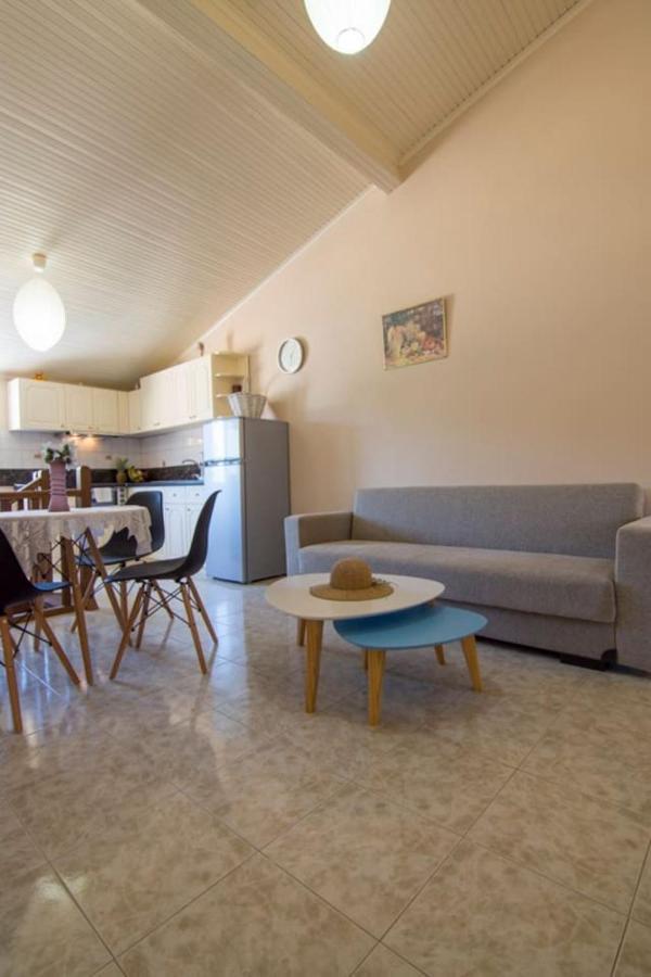 Paxos In Square *